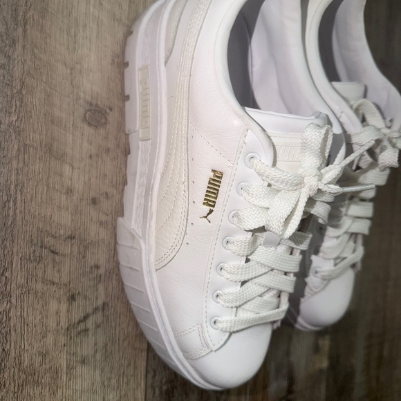 Puma Women's White Sneakers - Picture 2 of 4